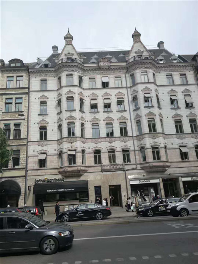 北歐+俄羅斯14日游集錦 沙尼亞首都塔林、諾貝爾文學研究院、天主教堂、王宮和皇家圖書館